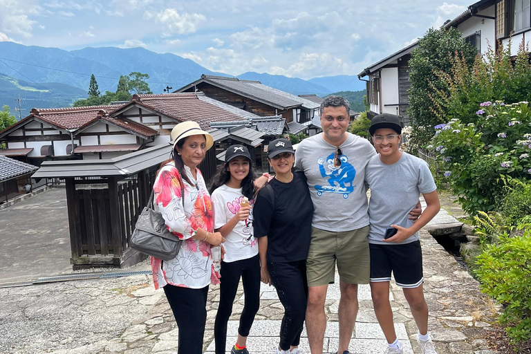 Desde Nagoya: Recorrido guiado por el Sendero de Nakasendo con coche privado