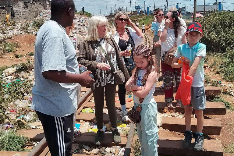 Nairobi: Kibera Slum Daycare And Preschool Guided Excursion. Kibera Slum Daycare And Preschool Guided Excursion.