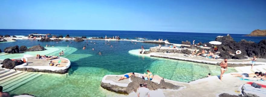 Depuis Funchal : visite des chutes d'eau de Madère Ouest et de la forêt de Fanal