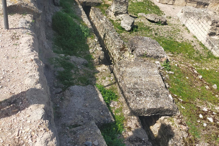 Visiting historic Segobriga, ancient Roman town near Madrid