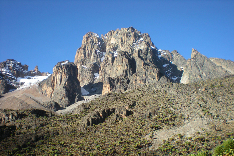 Climbing Mount Kenya in 5days via the Chogoria Sirimon Route