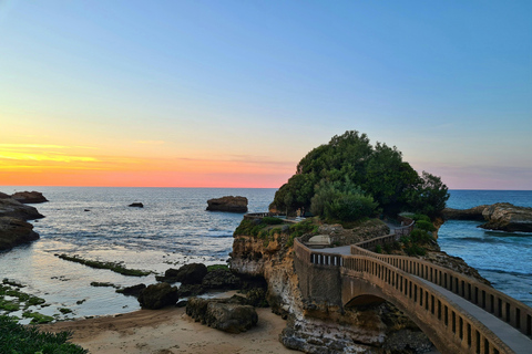 Excursion to the French Basque Country: Biarritz, Bayonne, and Saint-Jean-de-Luz English tour from San Sebastian