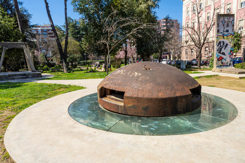 Tirana Bike Tour with Local Guide in English or Czech