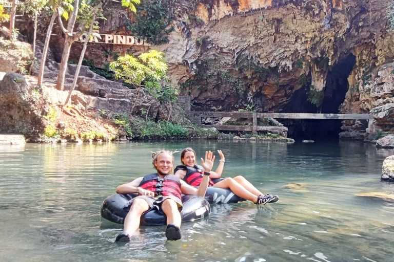 Yogyakarta : Grotte de Jomblang, grotte de Pindul et descente de la rivière Oyo en chambre à air