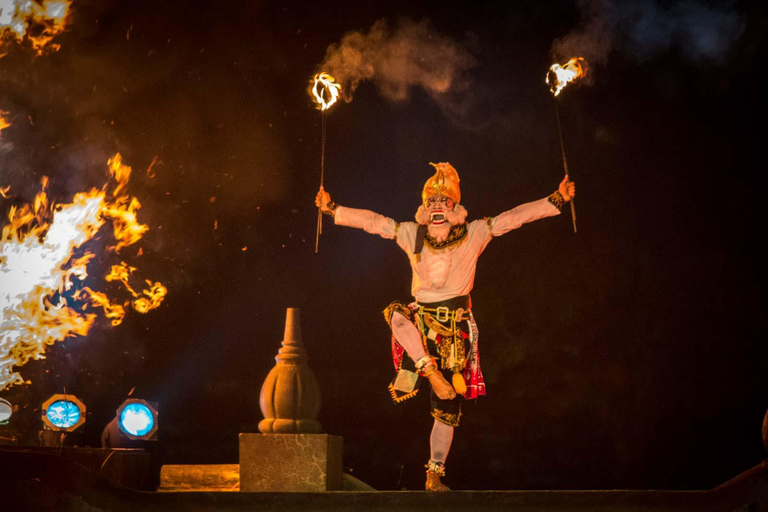 yogyakarta: zachód słońca w świątyni prambanan i balet ramajana