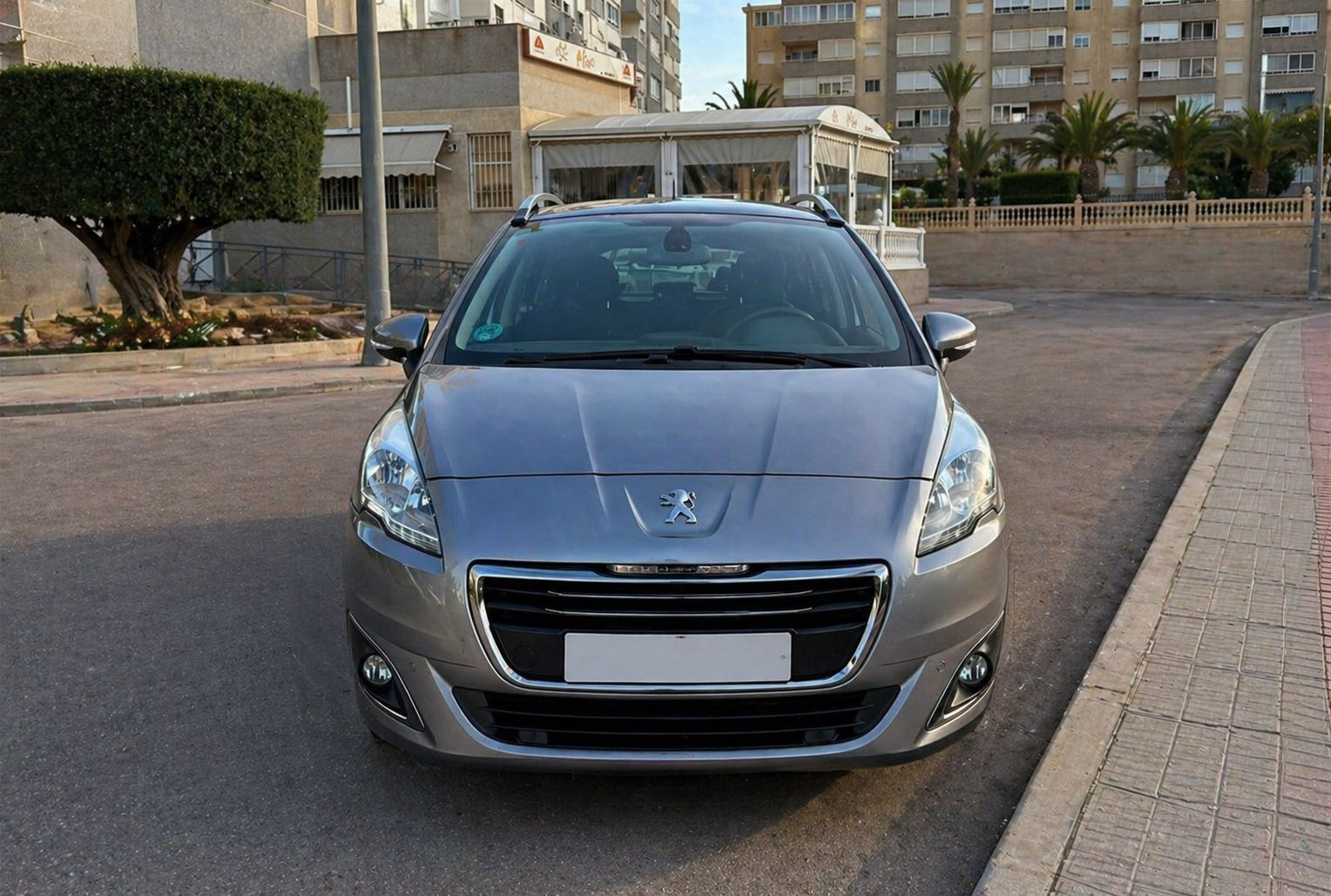 Privater 1-Wege-Transfer vom Flughafen Alicante nach Calpe