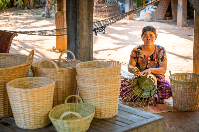 Siem Reap: Authentic Eco Village Walk and Cooking Class Tour