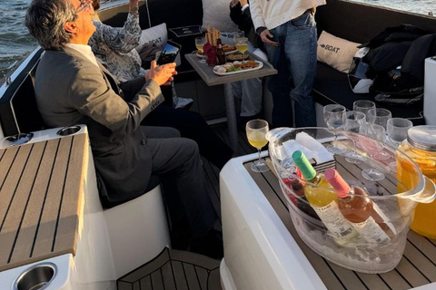 Lisbon Sunset Luxury Boat Vibes with Drinks & Pizza Lisbon Luxury Cozy Cruise with Drinks & Pizza