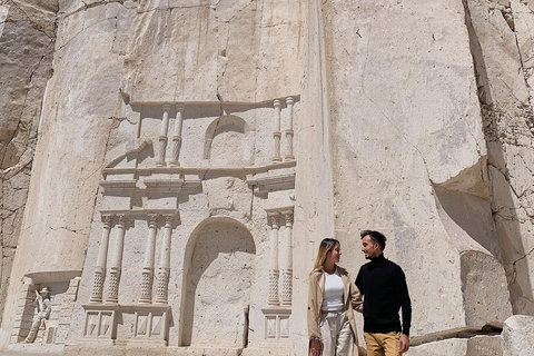 TOUR DEL PERCORSO DEL SILLAR AD AREQUIPATOUR DELLA VIA DEL SILLAR AD AREQUIPA