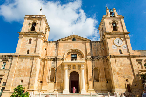 Valletta: 2.5h Walk with Local Guide, History & Stories