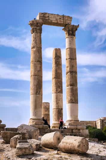 Amman: Highlights Tour In The Ancient Downtown Of Amman