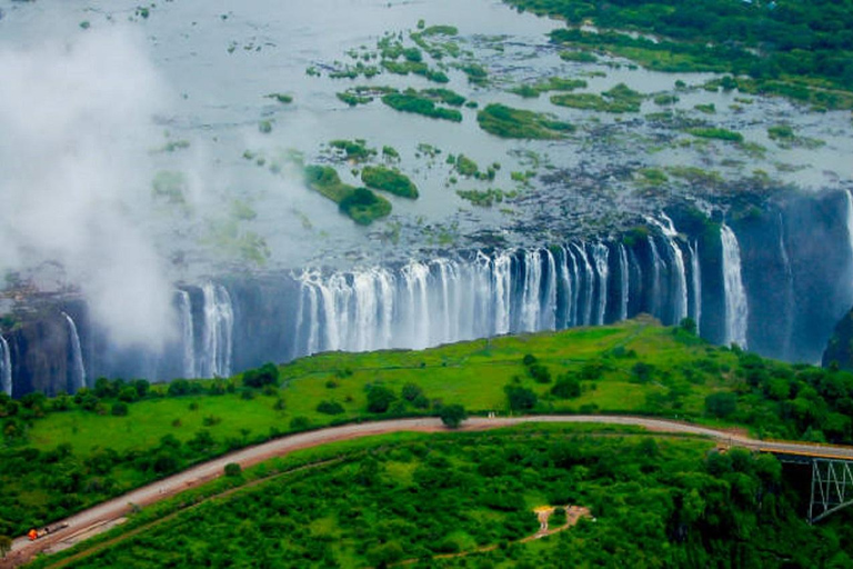 Victoria Falls: 13 Minute Helicopter Flight Victoria Falls: 13 Minute Helicopter Flight with Lunch