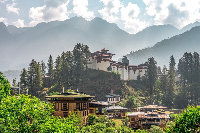 ''Bhutan: 6-Day Hidden Himalayas Tour with Meals''
