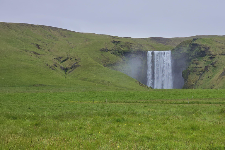 Private Tagestour an der Südküste mit GletscherwanderungPrivate Tagestour an die Südküste mit Gletscherwanderung