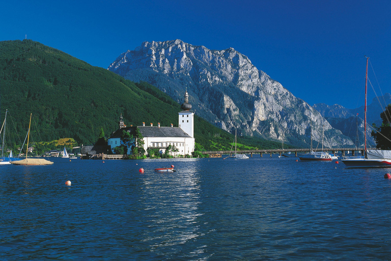 Vienne : Melk, Hallstatt, Salzbourg et circuit des lacs de montagneExcursion d&#039;une journée à partir du point de rencontre central