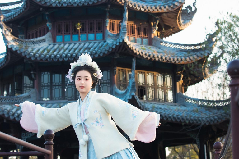 Hangzhou: Jiangnan Great Wall Day Trip by Bullet Train