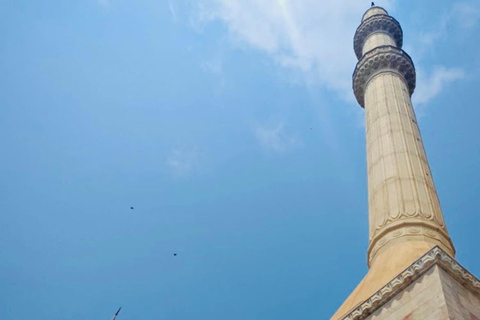 Accra Walking Tour: Nima, Culture, Gems & National Mosque
