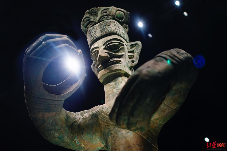 Excursion d&#039;une journée à la base de pandas de Chengdu et au bouddha géant de LeshanVisite privée de la base de pandas de Chengdu et du Bouddha de Leshan