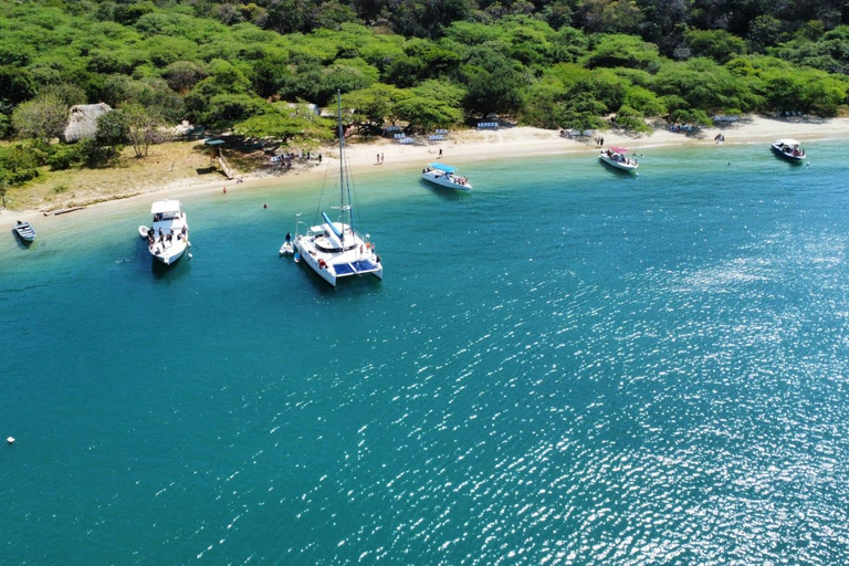Naviguer sur un catamaran est une aventure amusanteNaviguer sur un catamaran : une aventure agréable