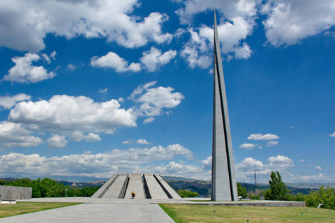 Yerevan: Lake Sevan, Dilijan, and Monasteries Day Trip