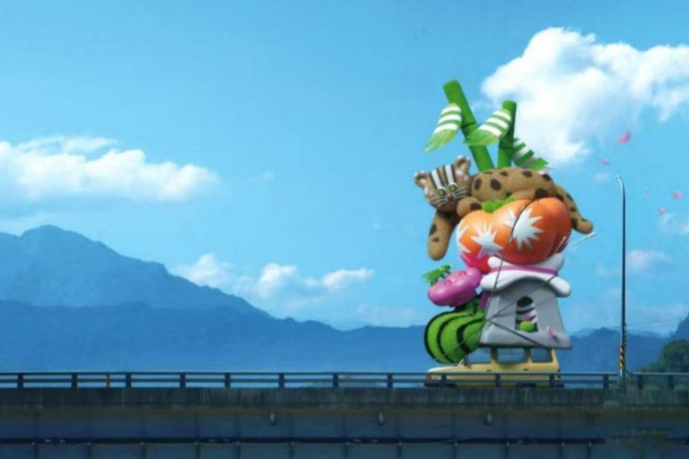 Trenes, tradiciones y aguas tranquilas: escapada a HsinchuRecorrido en un coche de 8 plazas