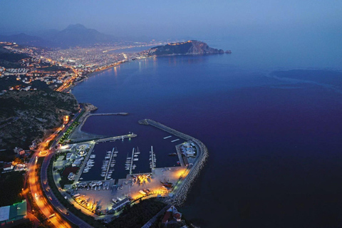 Barco Pirata ao Pôr do Sol em Alanya: Música e Festa da EspumaSUNSET PIRATE + TRANSFERÊNCIA