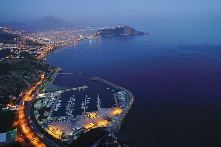 Barco Pirata ao Pôr do Sol em Alanya: Música e Festa da EspumaSUNSET PIRATE + TRANSFERÊNCIA