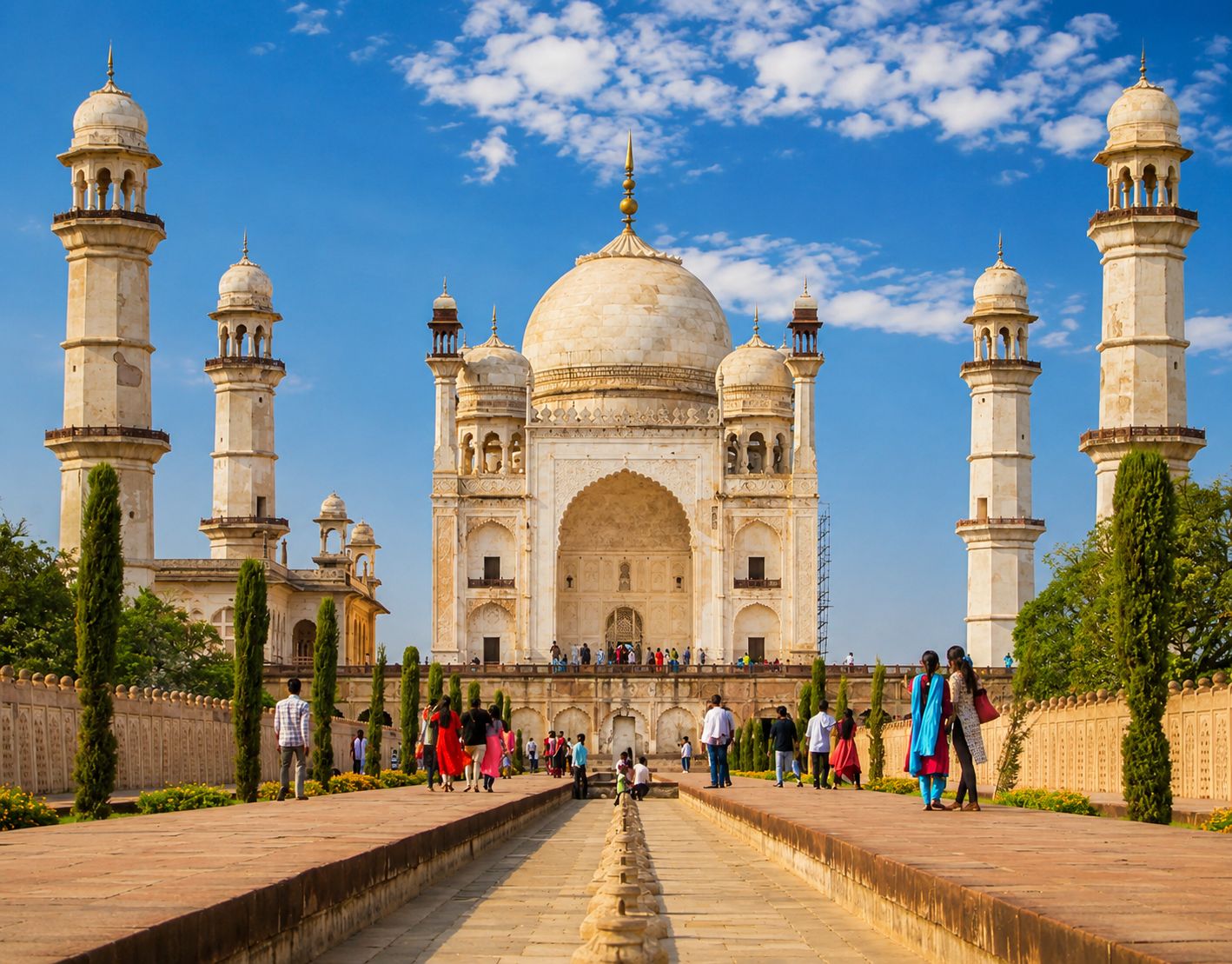 Private 3 Tage Ajanta, Ellora Höhlen und Aurangabad Stadtführung