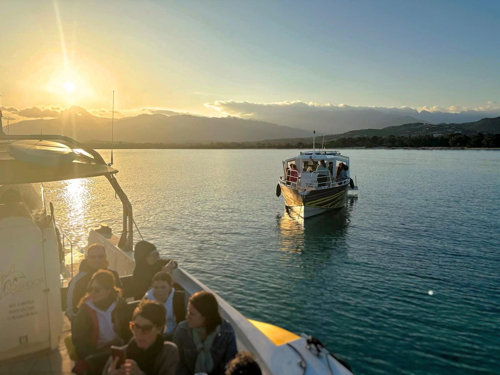 Porto-Vecchio : Sonnenuntergangs-Kreuzfahrt & Apéritif