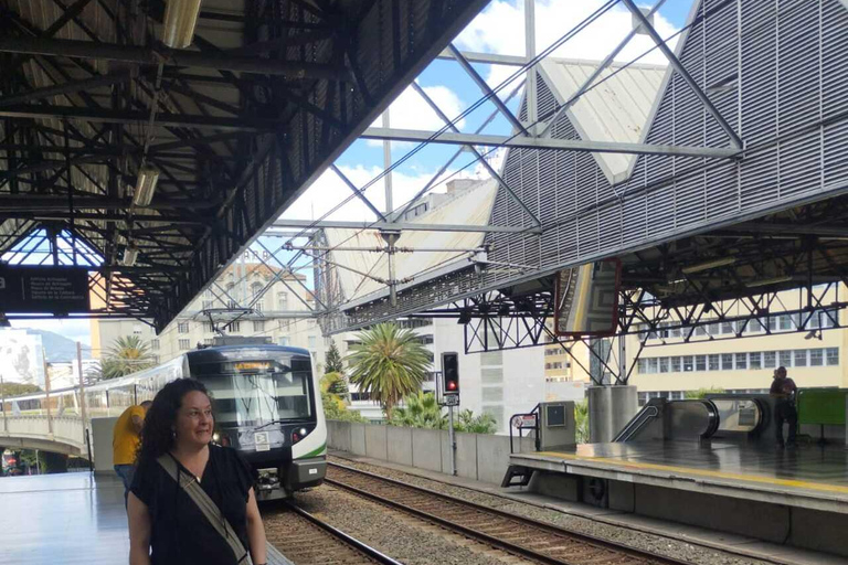 Medellín Through Time – City Sightseeing Tour | Subway, Metrocable, and Historic Center