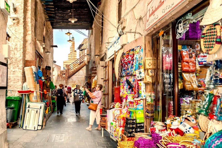 Doha: Guided City Tour with Souq Waqif and Pearl Island