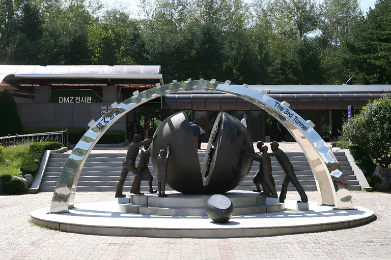 Seoul to DMZ: Waterfall, Hanok Village and Suspension Bridge Basic DMZ Tour (Myeongdong)