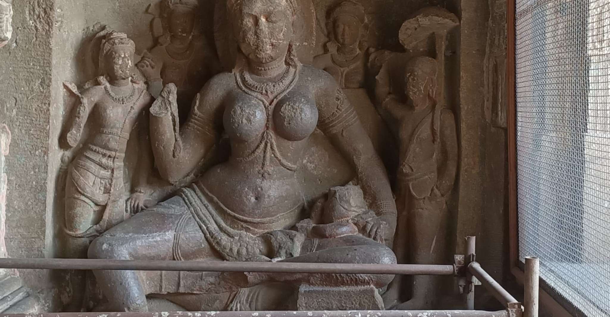 Private Tour von Aurangabad nach Hampi Badami & Ajanta Ellora - Hizvo