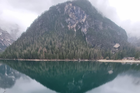 VENEZIA : BRAIES and MISURINA LAKES with DRONE VIDEO