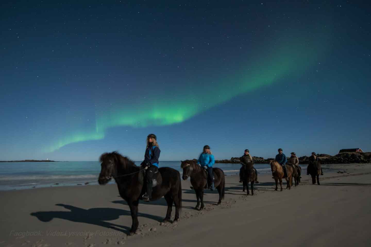 Northern light on horseback