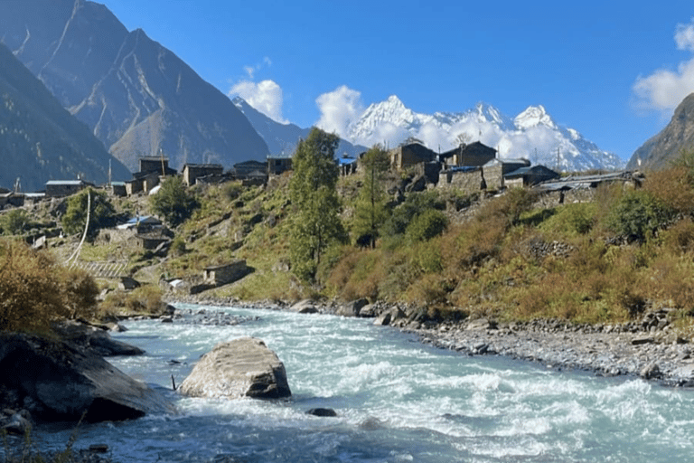 رحلة وادي تسوم: رحلة لمدة 16 يومًا إلى الوادي المقدس المخفي