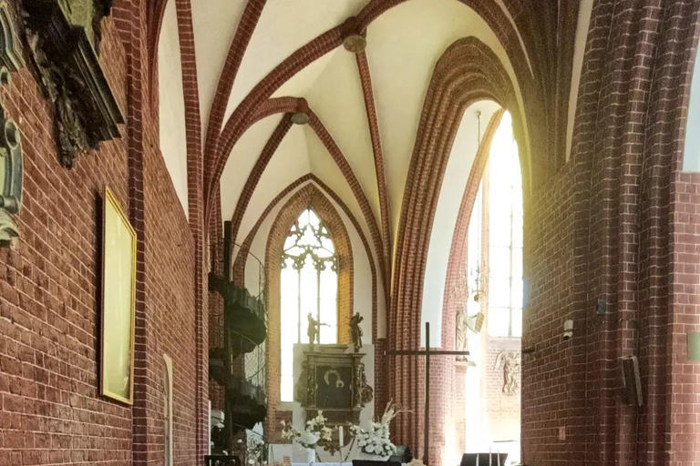 Breslavia: Concerti privati di musica classica in direttaBreslavia: Concerti privati di musica classica per candele, dal vivo