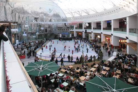 Bucarest : Chauffeur privé pour une journée de shopping dans les centres commerciaux