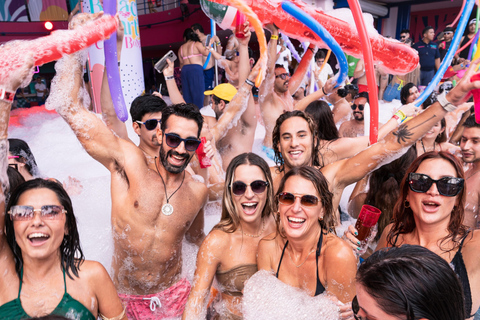 Cancun: Coco Bongo Spring Break Beach Party with Open Bar