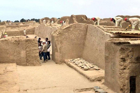 Trujillo: Full-Day Tour with Huacas, Chan Chan & Horses
