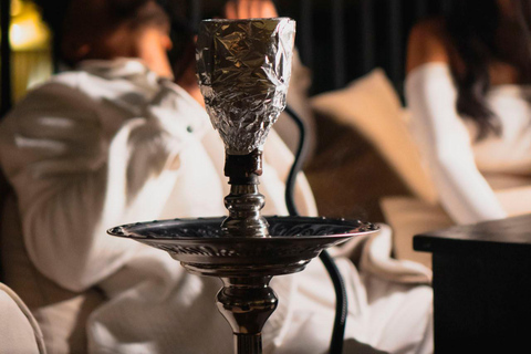 Arabskie noce pod gwiazdami: taras na dachuArabskie noce pod gwiazdami: mezze na dachu i mistyczny pokaz