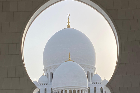 From Dubai: Abu Dhabi City Tour with Grand Mosque