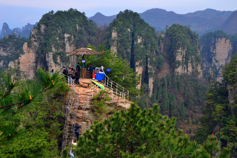 Zhangjiajie: Avatar Canyon Hike & Waterfall Tour