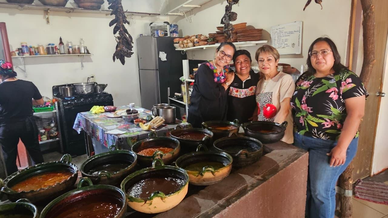 Oaxaca: Kochkurs für traditionelles Mole mit Marktbesuch