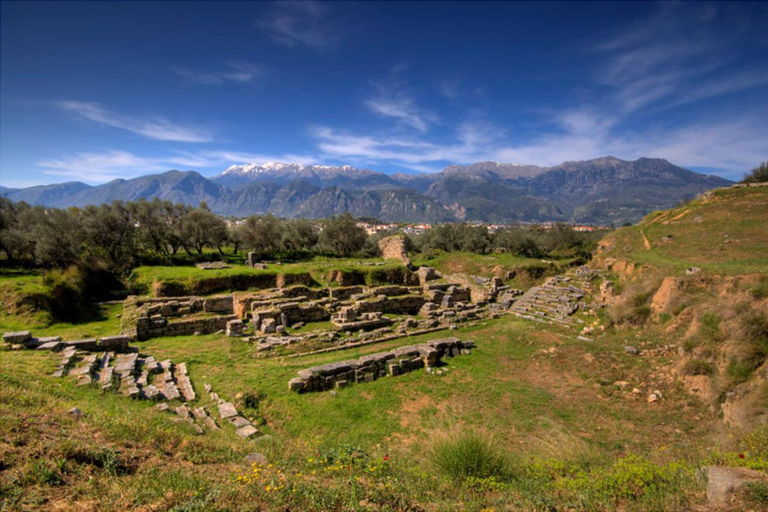 From Athens: 2-Days Dream Tour Sparta, Mystras & Monemvasia