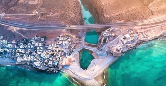 Wadi Shab Hike, Fins Beach Swim & Bimmah Sinkhole Tour