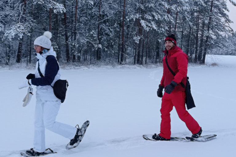 From Helsinki: Nuuksio National Park Hiking Tour with Food