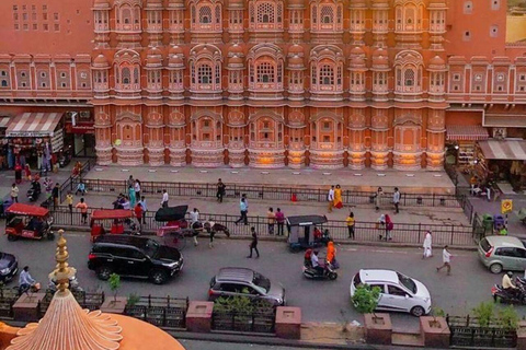 Delhi to Jaipur: Private Full-Day Guided City Highlights Car + Guide + Tickets+ Lunch