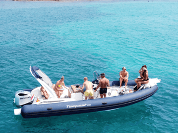 Ibiza: Capelli 775 Private South Coast Highlights Boat Tour