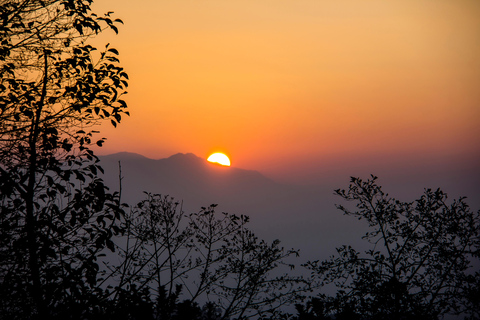 Kathmandu : 2 notti e 3 giorni di Chisapani Nagarkot Trek Kathmandu